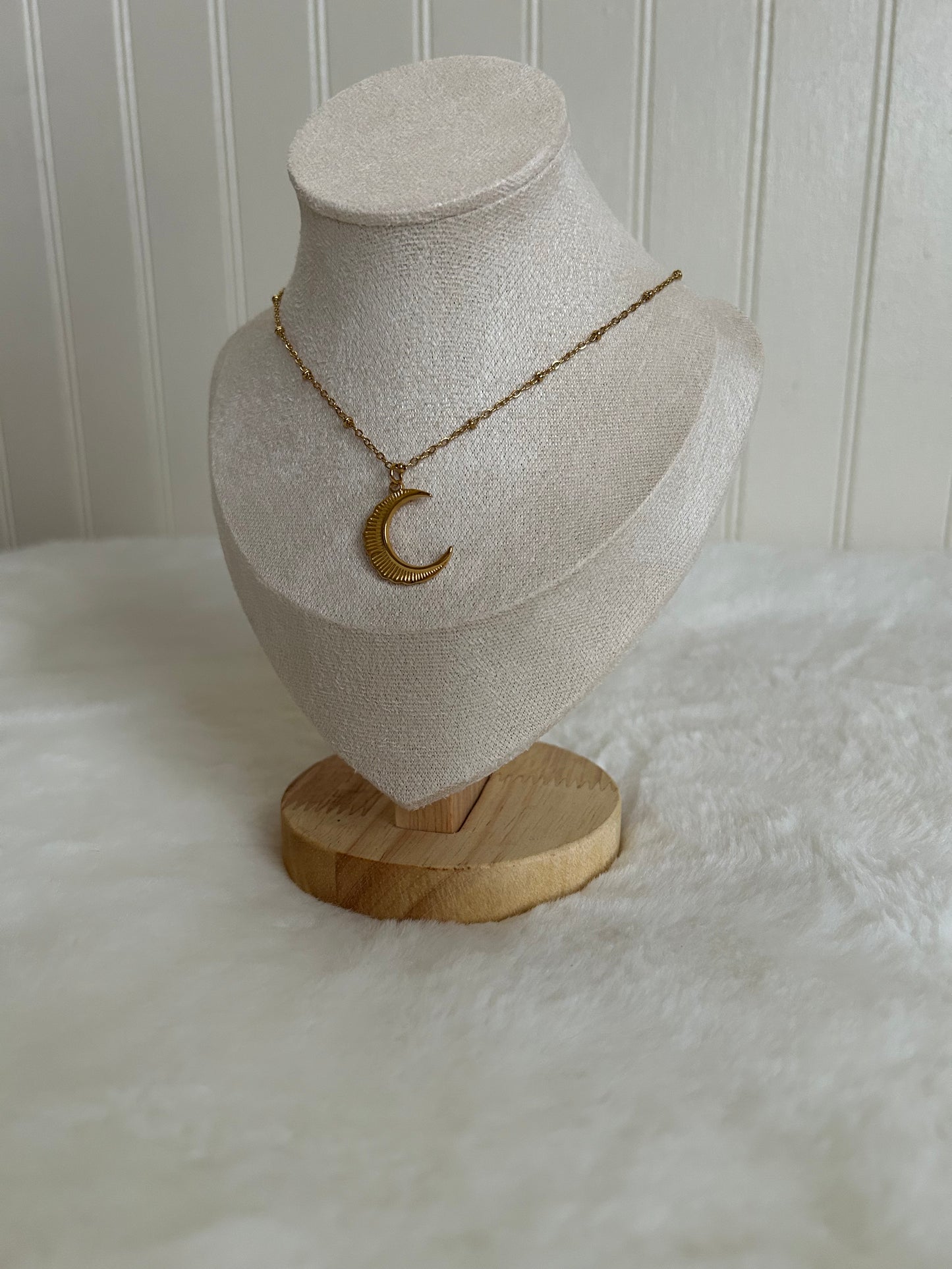 Moon necklace