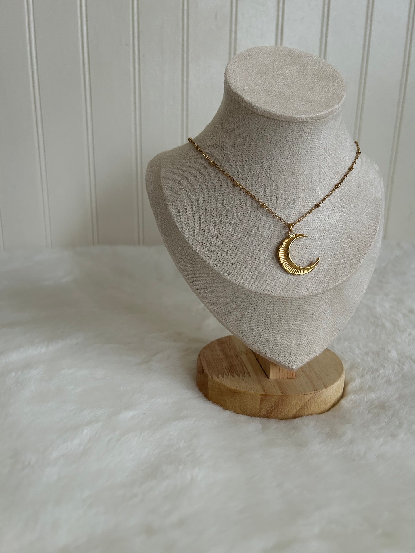 Moon necklace